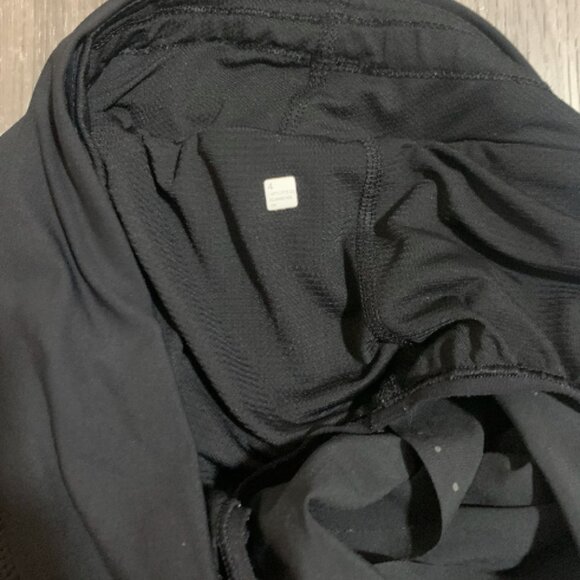 Lululemon "Fast and Free" high-rise short with 3" inseam (size 4) - Picture 4 of 4